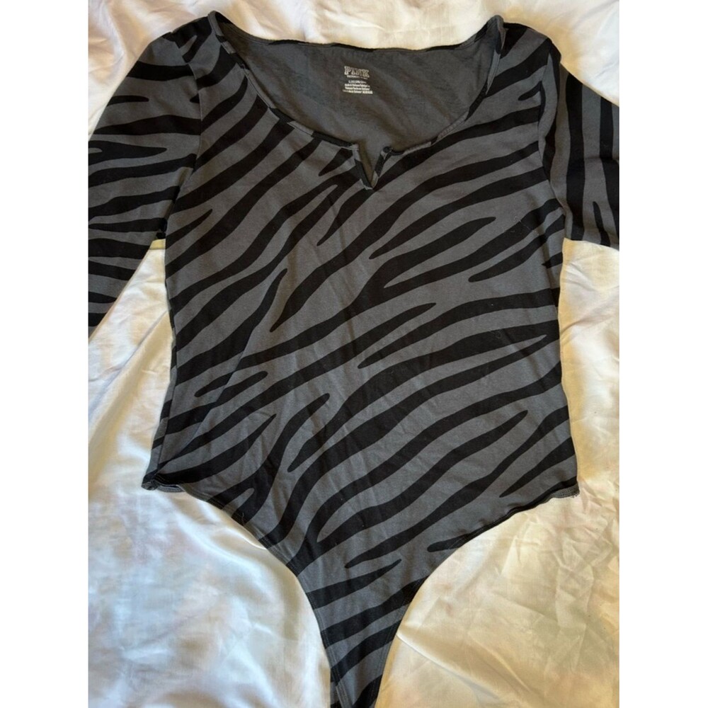 PINK Victoria's Secret Black & Gray Zebra-Print Long Sleeve Bodysuit